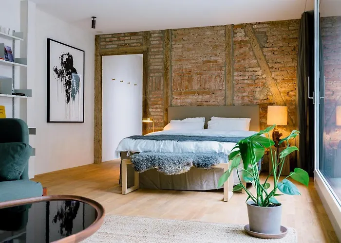 Feldberg Atelier - Courtyard Maisonette